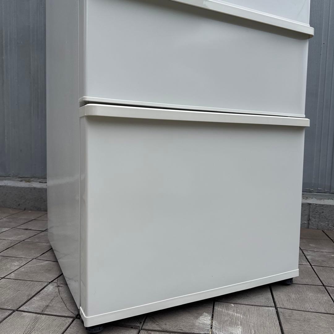 美品 AQUA 4ドア冷蔵庫 355L スリムサイズ スタイリッシュデザイン