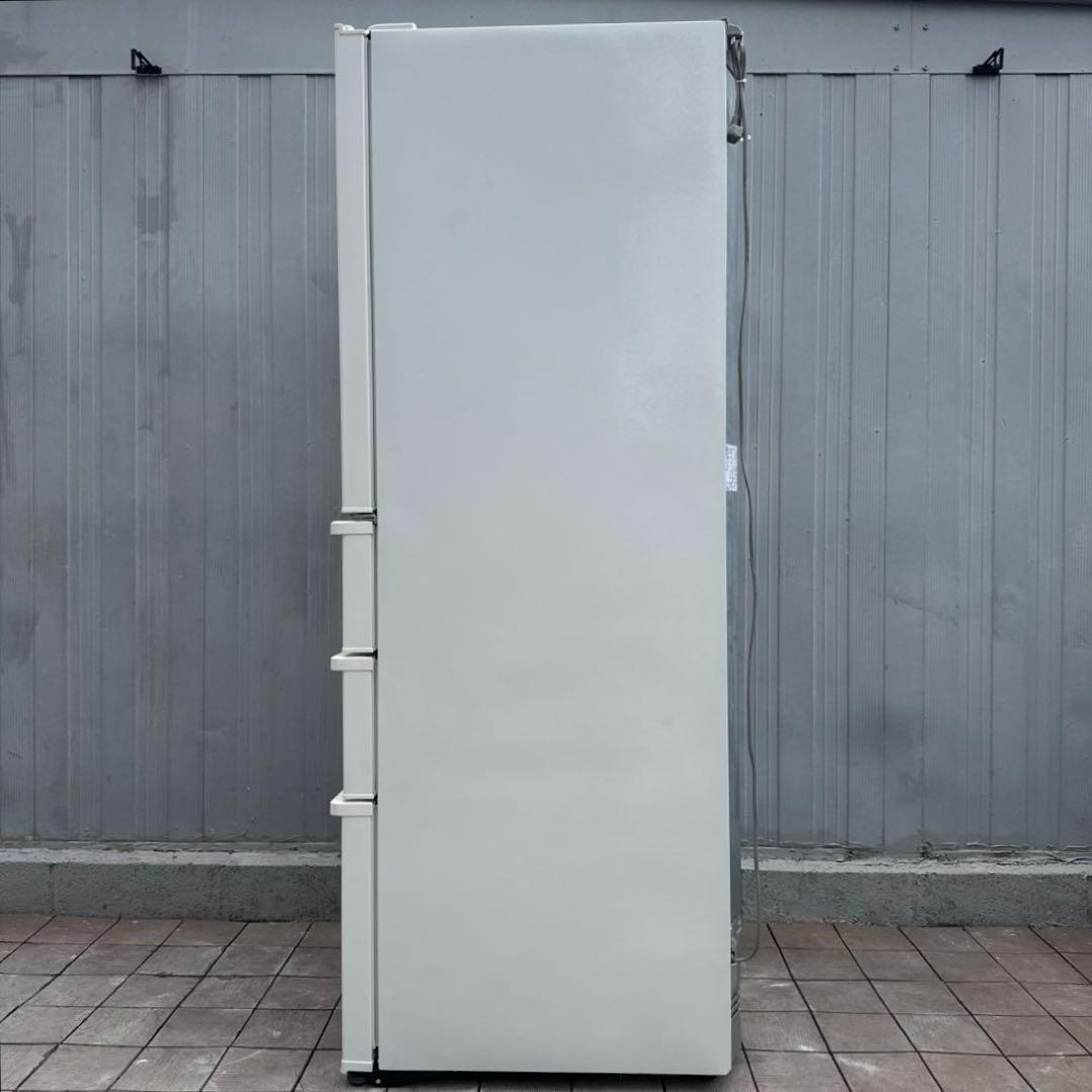 美品 AQUA 4ドア冷蔵庫 355L スリムサイズ スタイリッシュデザイン