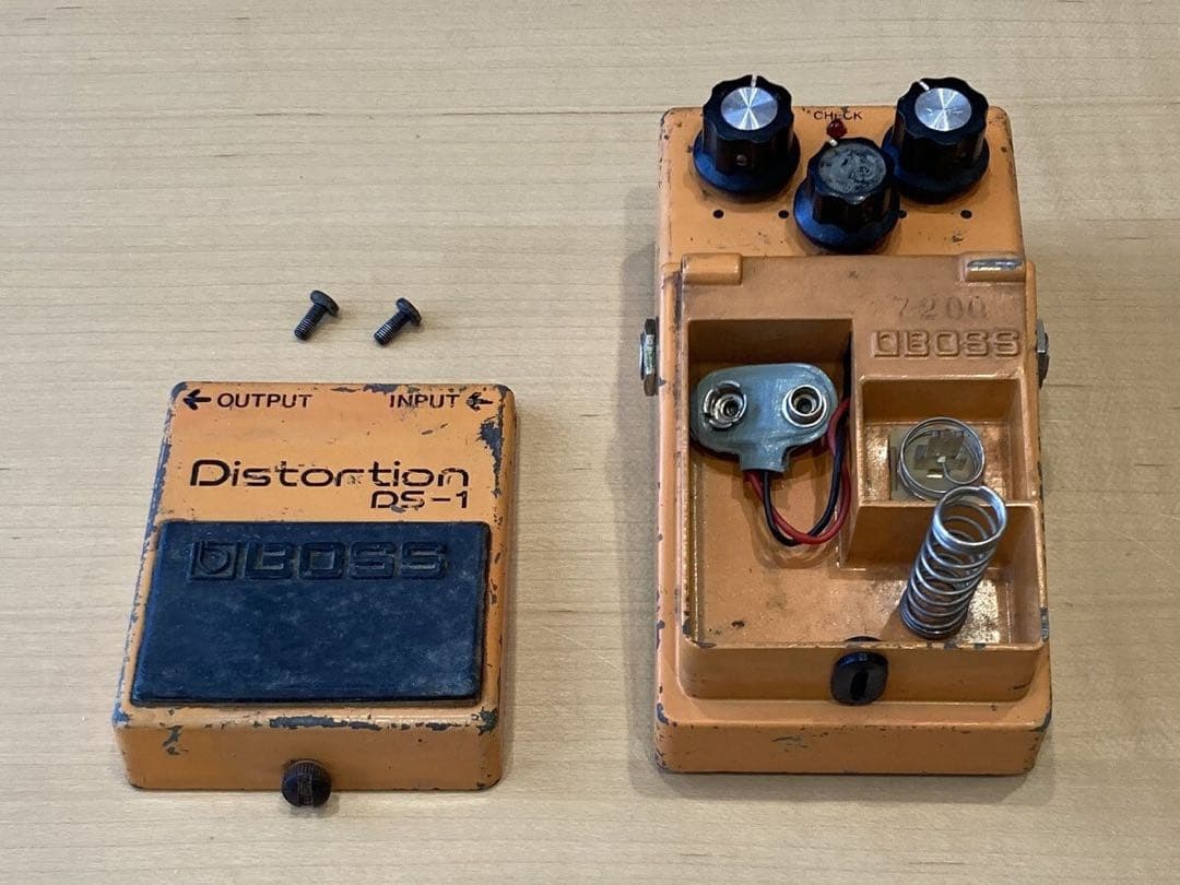 BOSS DS-1 最初期 7200 1978年7月 銀ネジ スケルトンスイッチ