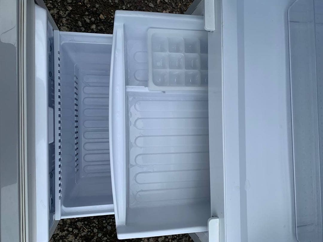 ♦SHARP ノンフロン冷凍冷蔵庫 【2017年製】SJ-D14C-S