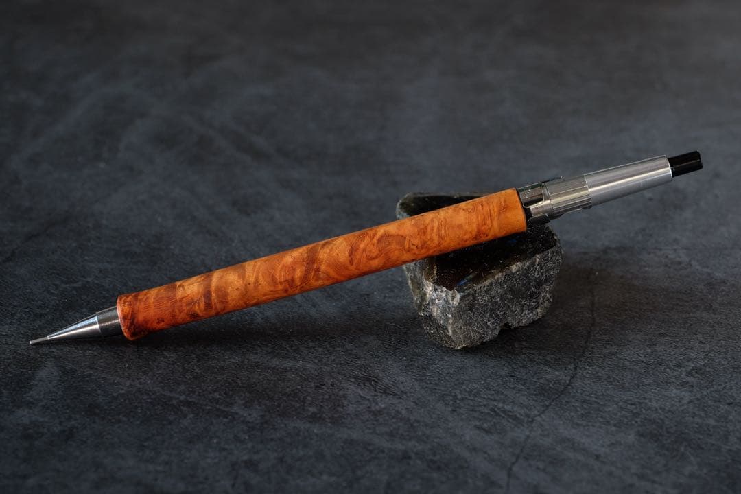 PG5木軸カスタム0098 高村杢工房 製図用シャープペンシル 花梨瘤