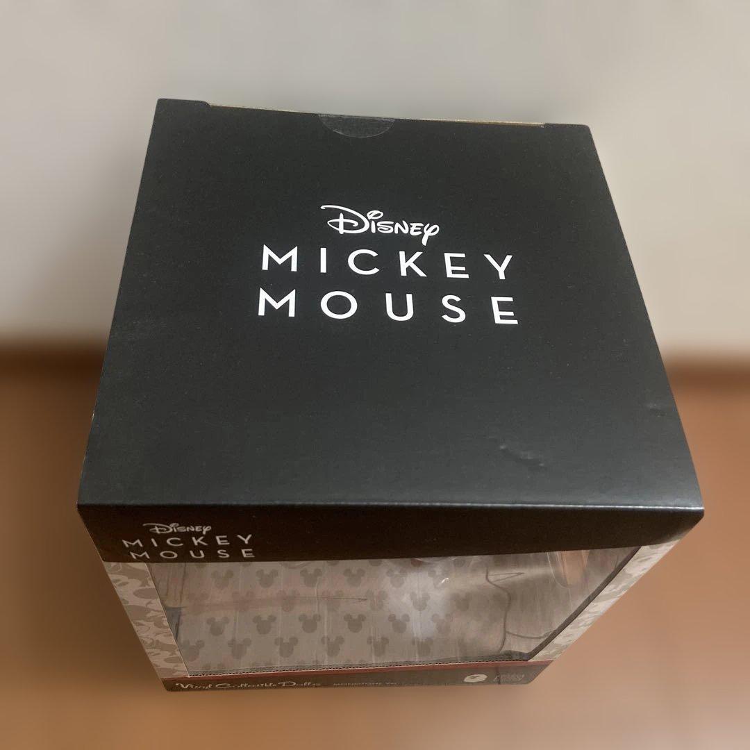 【新品未使用】アベイシングエイプ　ミッキーマウス　フィギュア　モノトーンVer