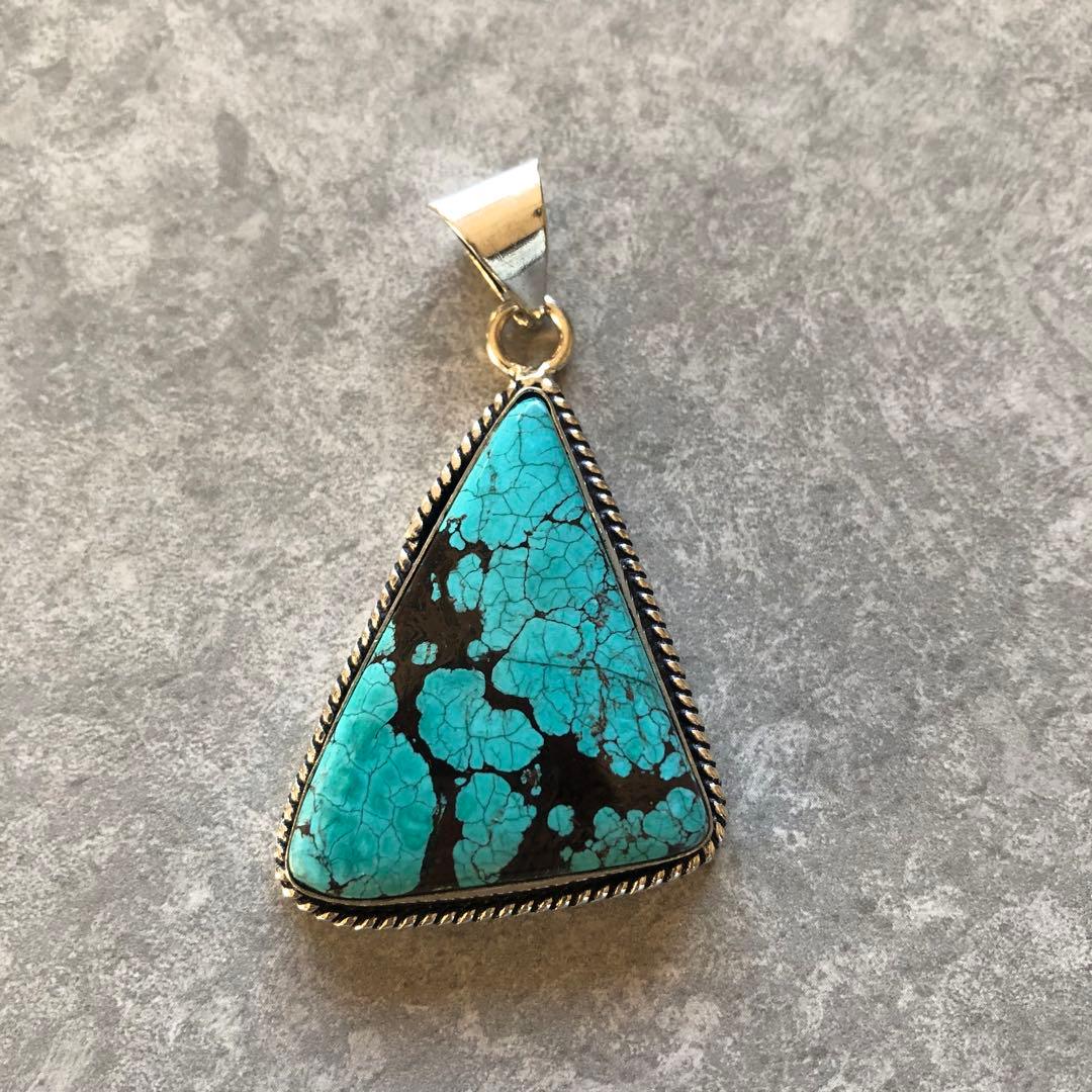 天然石ターコイズのペンダントトップ - メルカリ