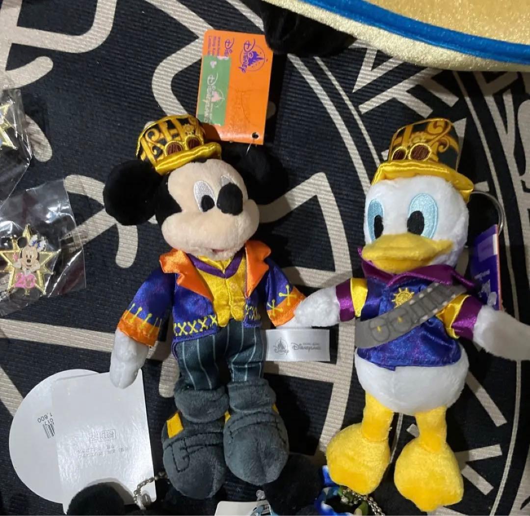 ヴィランズの手下たちのチャーム付き！東京ディズニーシー“ディズニー