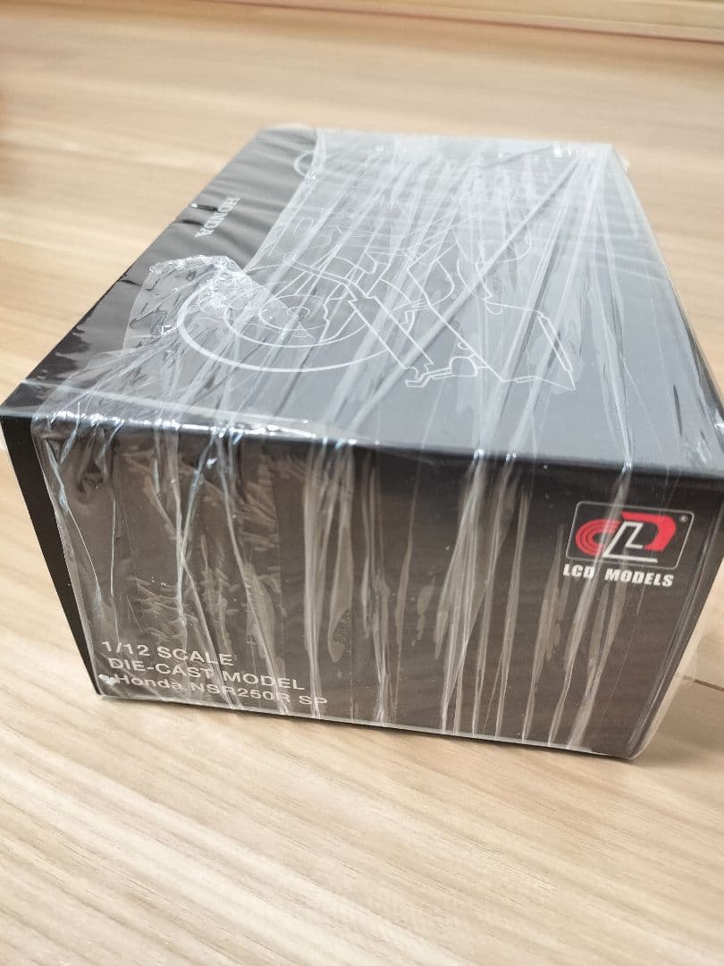 s*e様 LCDMODELS　1/12　HONDA　NSR250R　SP