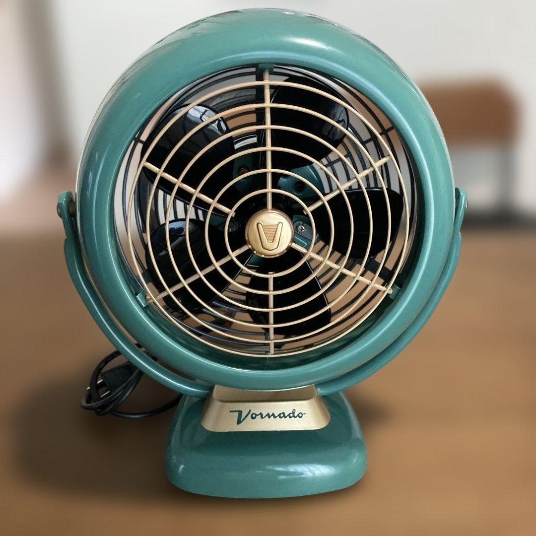 美品　Vornado VFAN2-JP サーキュレーター　グリーン