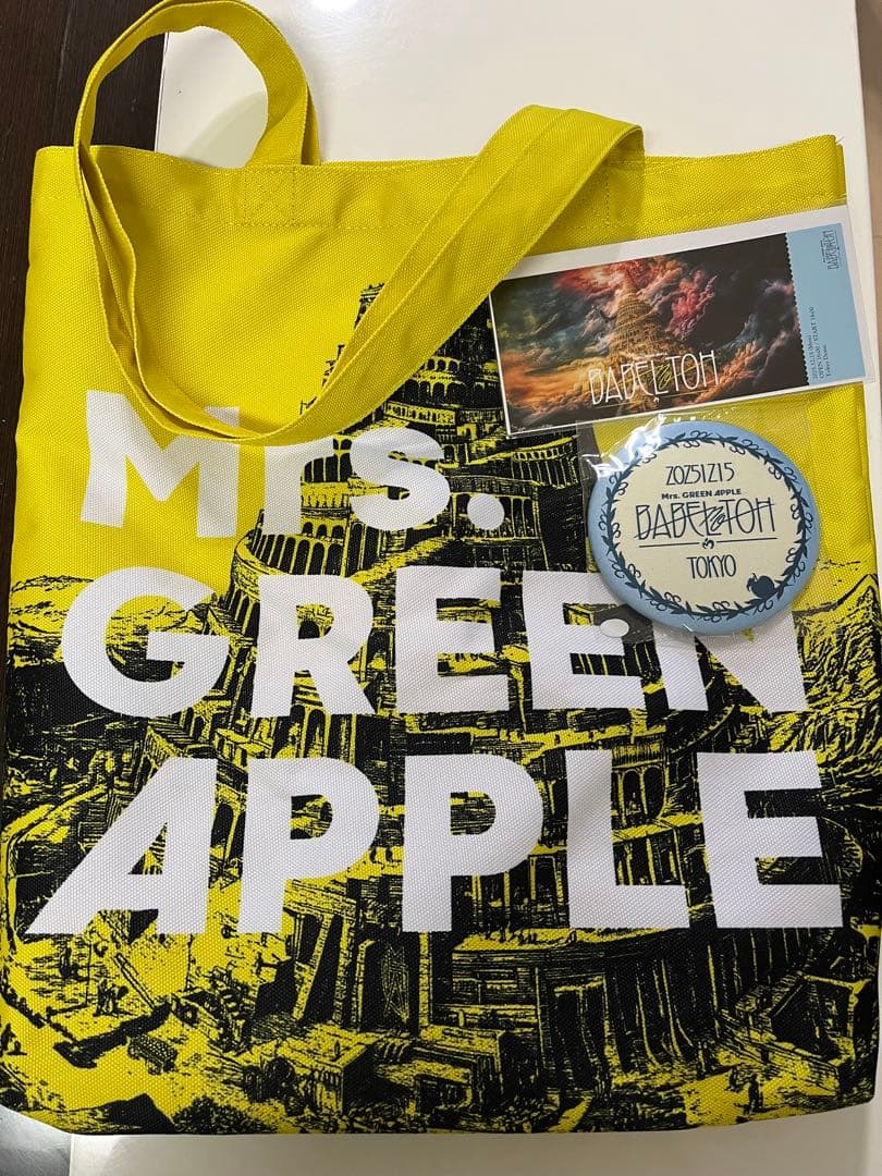 ミセス バベルの塔 RingoJam トートバッグ 缶バッジ 金テープ4本セット