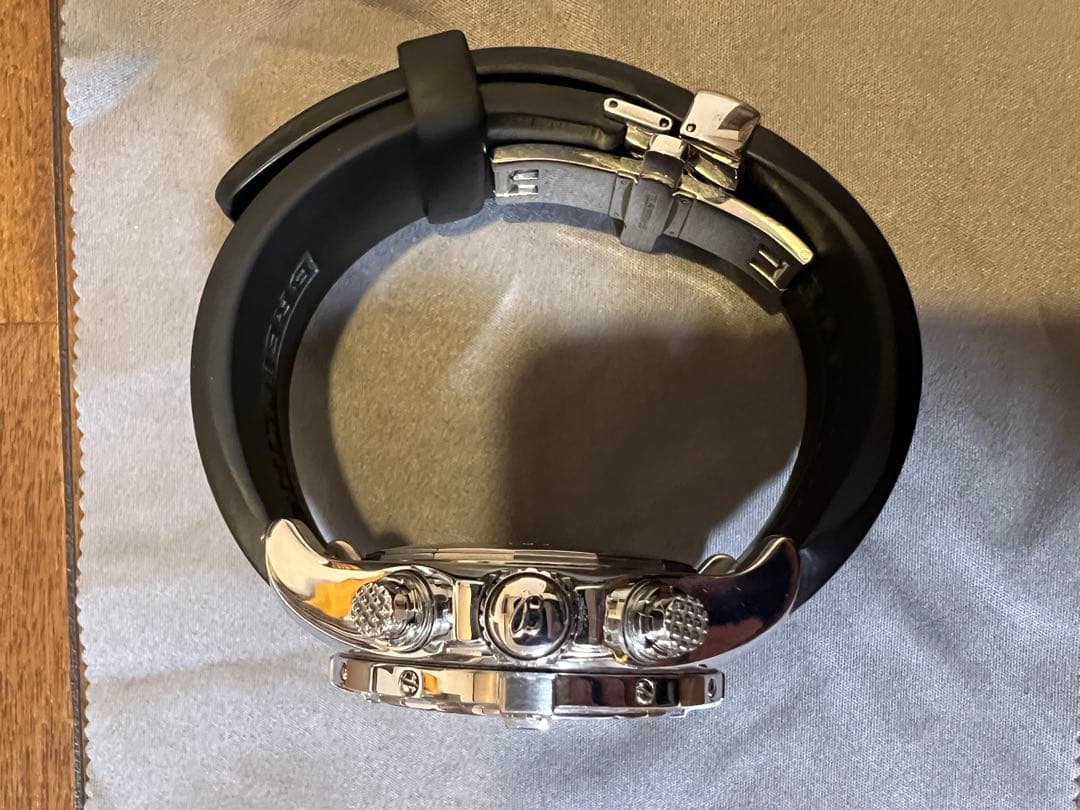 Breitling アベンジャースカイランド