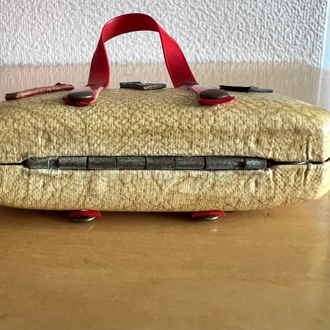 イギリス ヴィンテージ スーツケース型ミニネイルセット