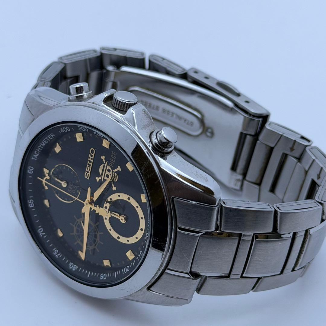 【超希少】セイコー　ワンピース　15周年記念モデル　クォーツ　美品