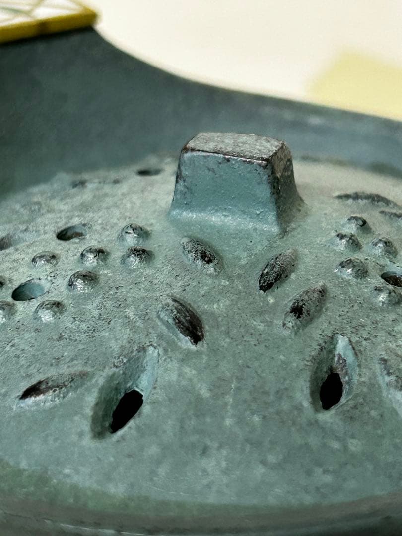 期間限定値下げ 1989年製 石黒 鏘ニ 作 青銅製 手付 香炉「南天