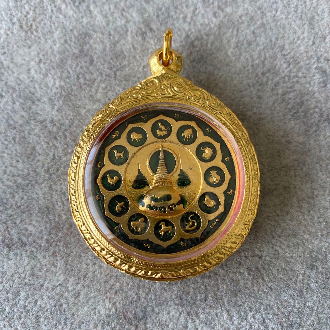 プラクルアン ジャトゥカムラマテープ 龍神 蛇神 ムエタイ 格闘技 金運