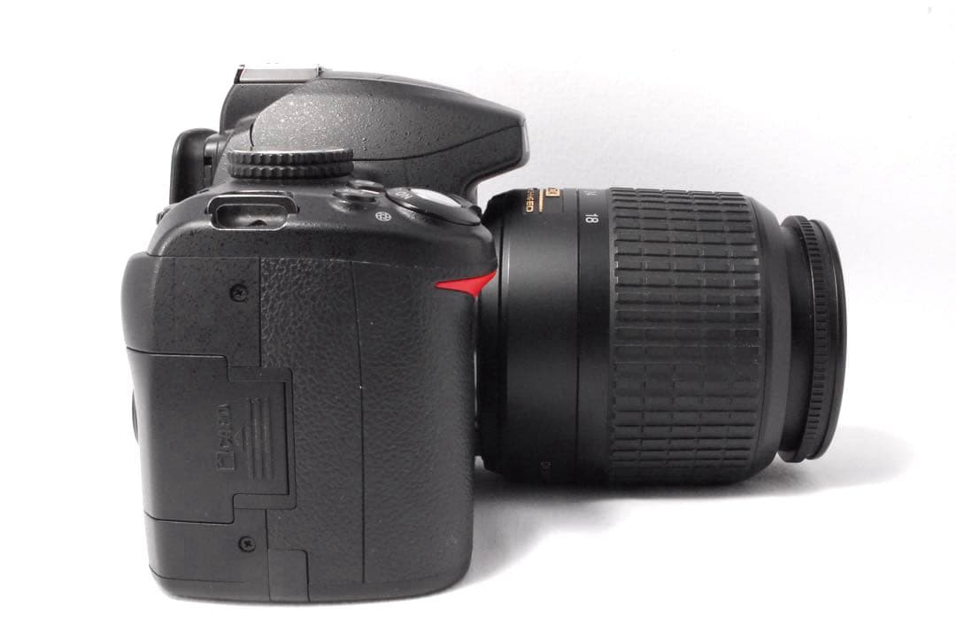 早い者勝ち！】 スマホ転送可✨Nikon D3000 簡単操作で高画質撮影 届い