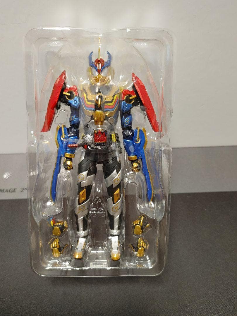 ＳＨフィギュアーツ　仮面ライダーグリス　パーフェクトキングダム