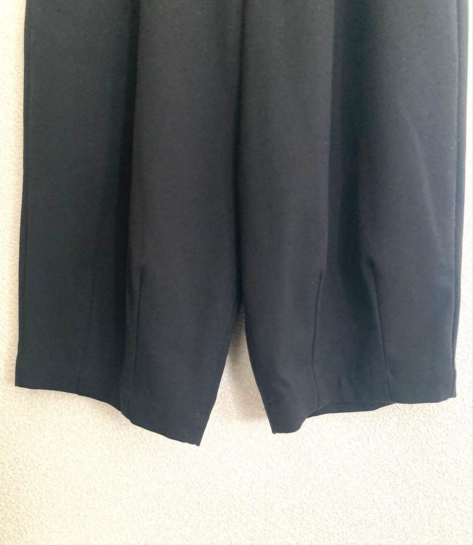 A.Tブラック ガウチョパンツ un3d. アンスリード バルーンスリーブ