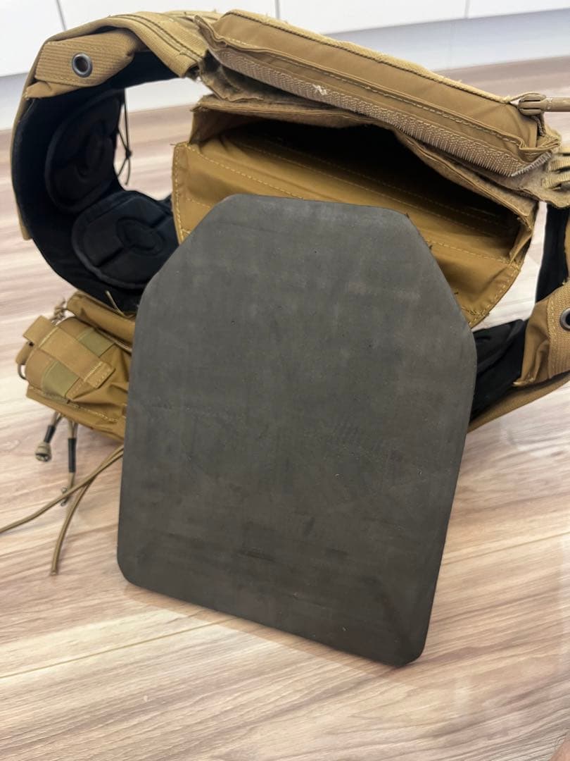 TMC CRYE CPC タイプ プレートキャリア コヨーテブラウン サバゲー