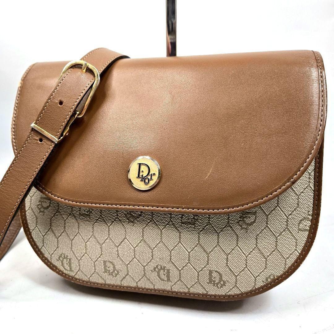 極美品 Christian Dior ショルダーバッグ ハニカムトロッター Christian 販売 Dior ディオール トロッター ハニカム ショルダー