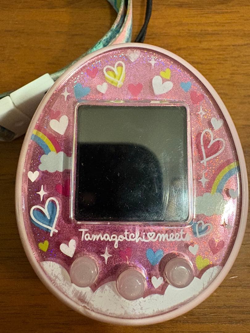Tamagotchi meets ピンク ハートデザイン