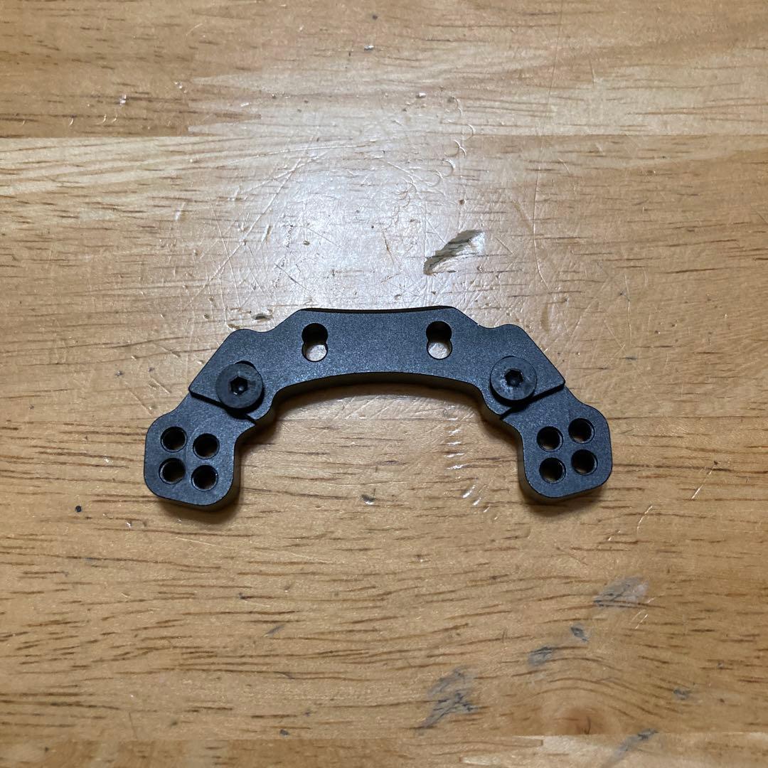 アルミリヤアッパーアームマウント