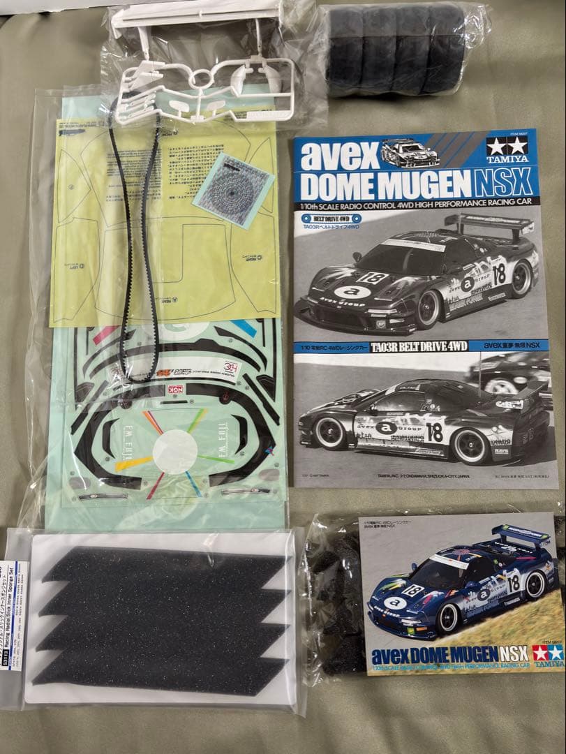 タミヤ DOME MUGEN NSX 1/10 TA03R