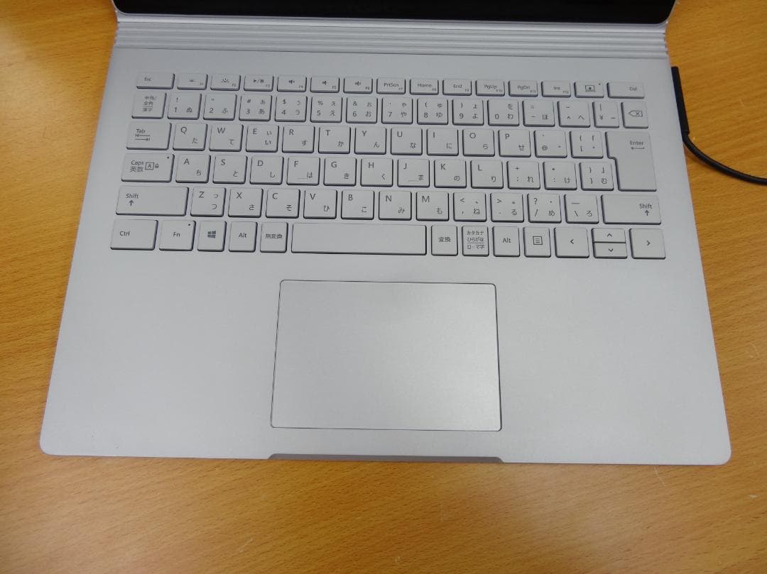 Microsoft Surface Book （初代）