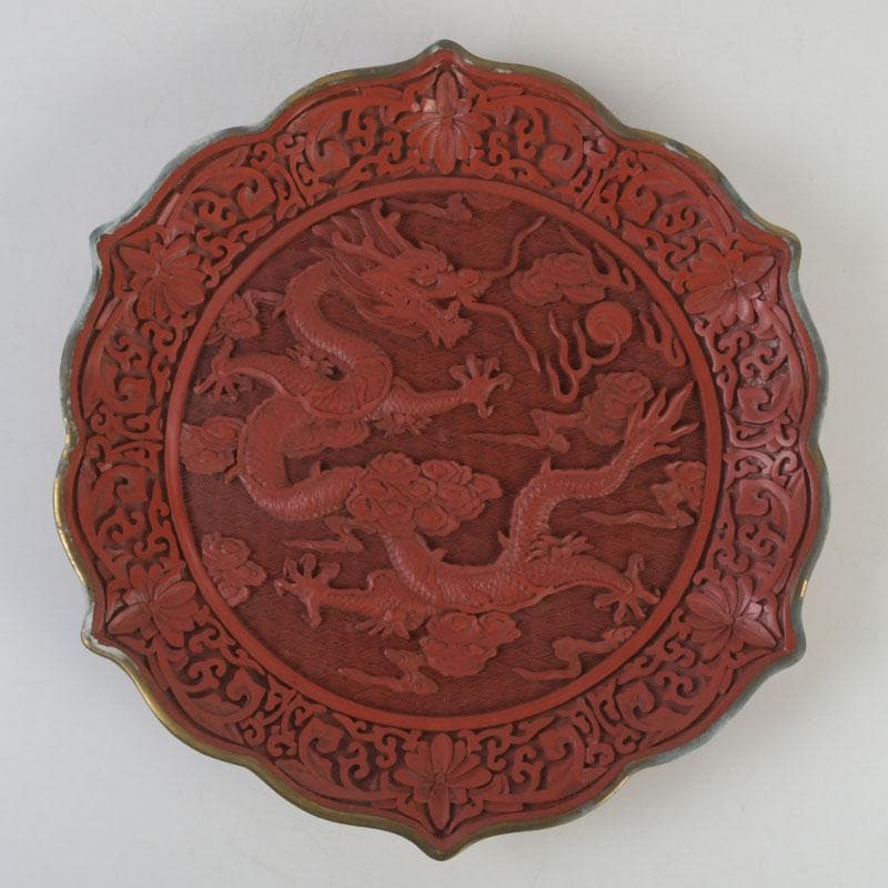 中国 剔紅 堆朱 雲龍文盤 輪花皿 飾皿 皿立付 M