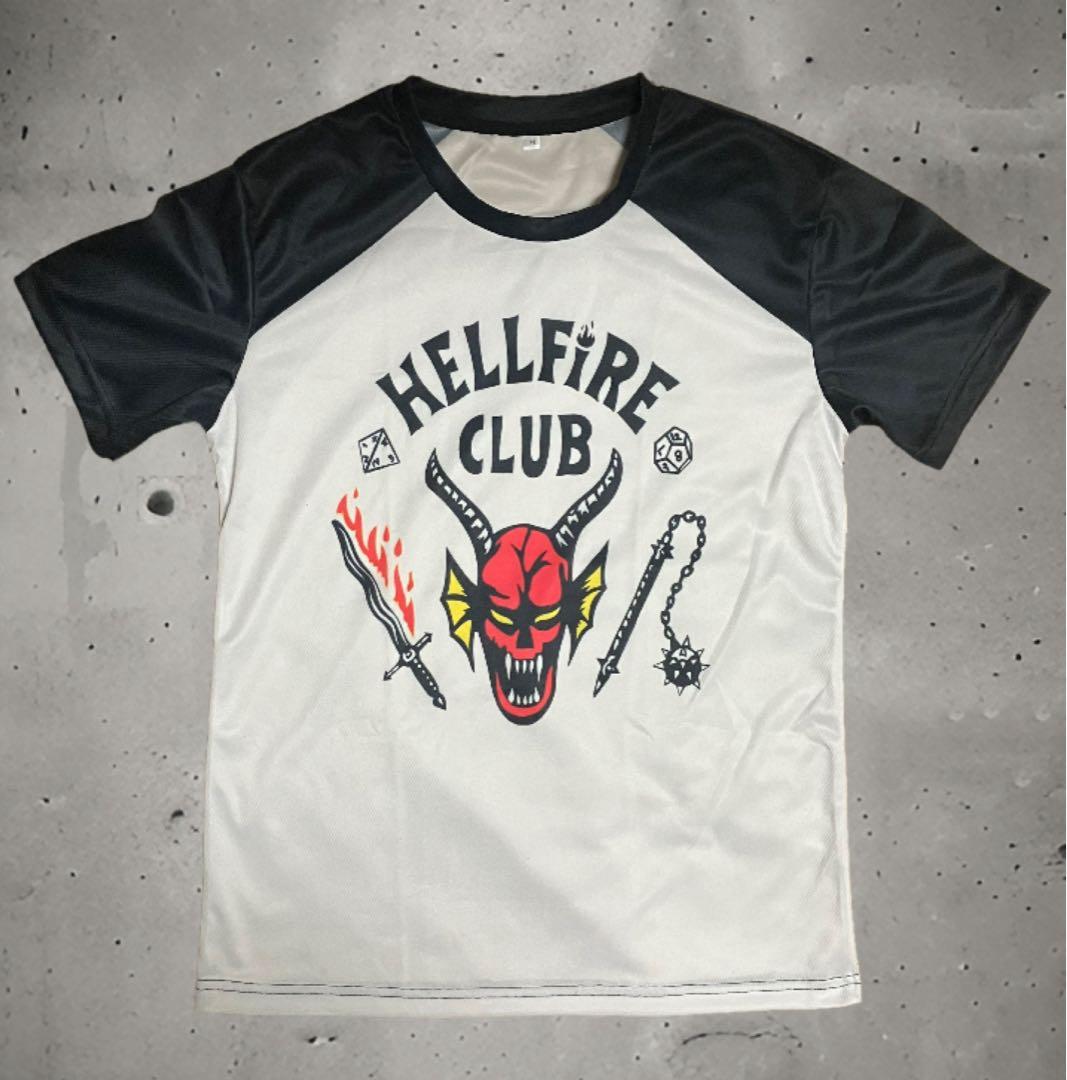 未着用 『ストレンジャー・シングス』HELLFIRE CLUB Tシャツ - メルカリ