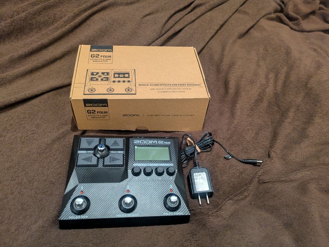 ZOOM G2 FOUR ギターエフェクター 本体