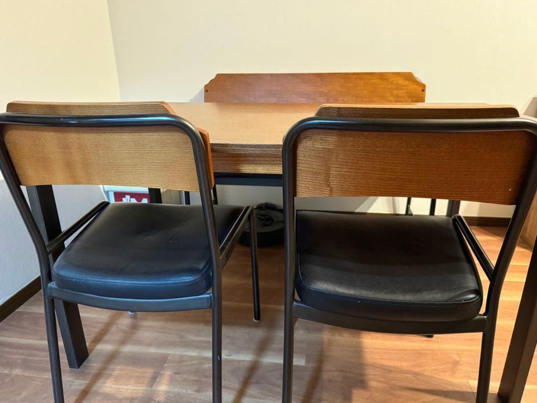 Unico ウニコ ブラウン長方形ダイニングテーブルと椅子4脚セット