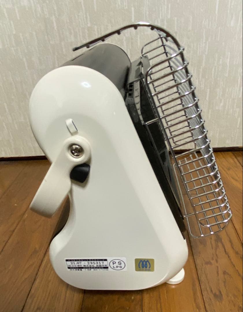IwatanI スタンド式ストーブ 高温注意 ガード付き