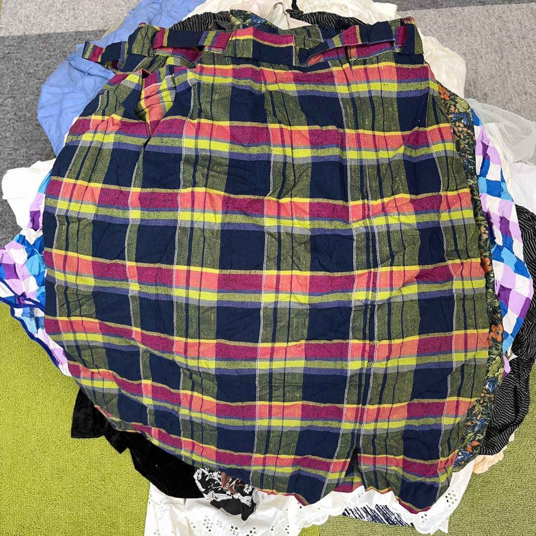 ^*^様 2 ユーロ古着　柄スカートミックス60着セットまとめ売りレディース