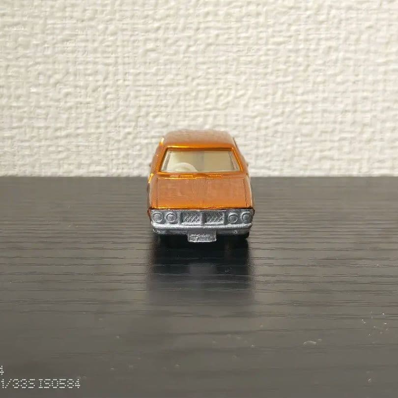 TOMICA　トミカ　ギャラン　GTO　香港製　裏板　銀塗装