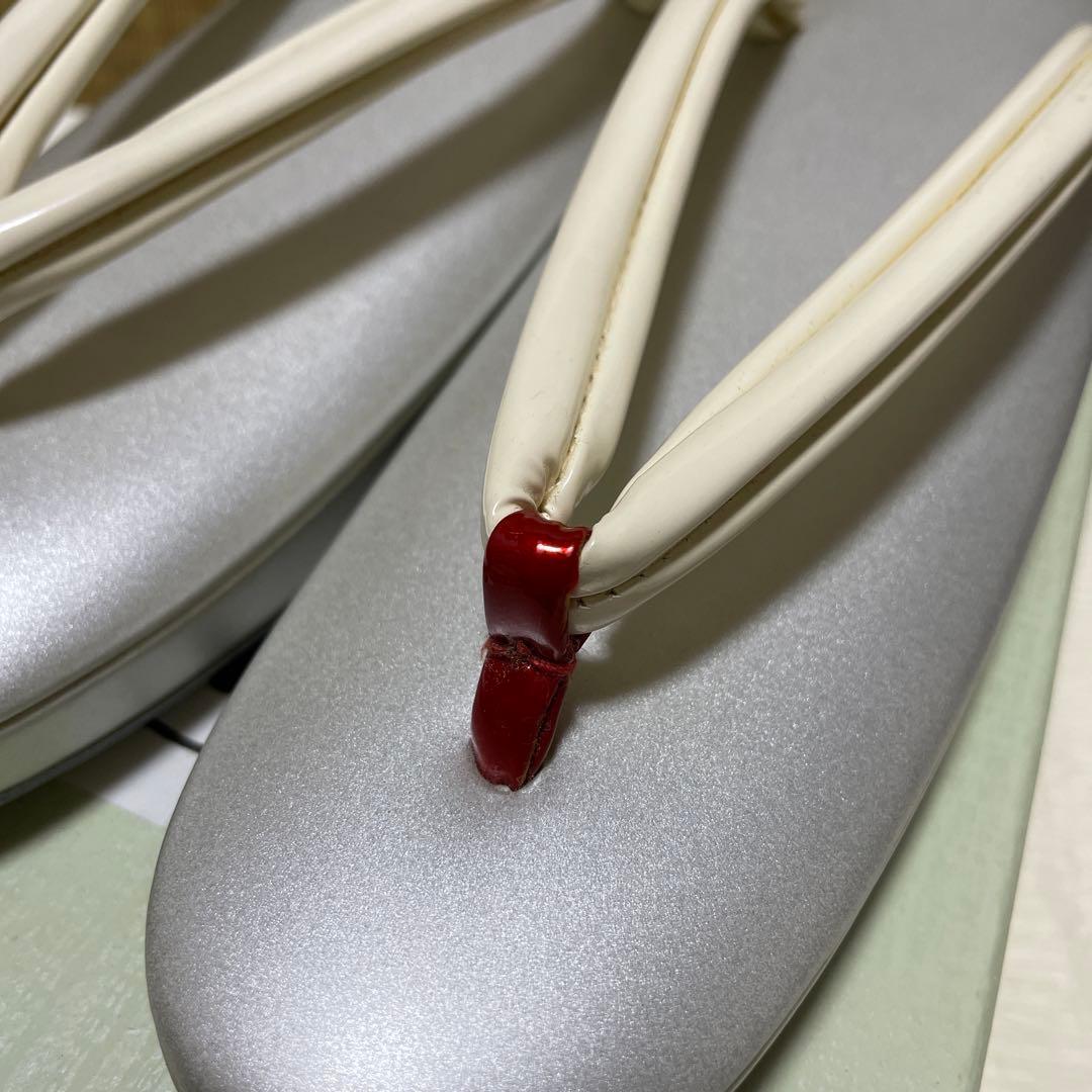 たこせんです　草履