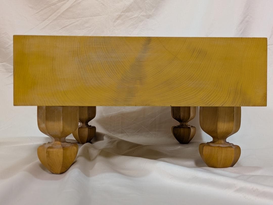 本榧（ほんかや）碁盤　3.8寸　布カバー／盤覆い付き