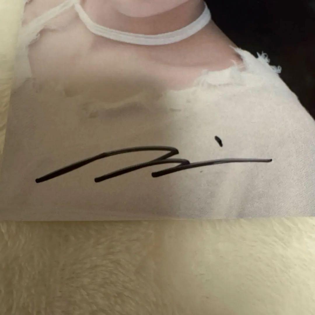 ③ZEROBASEONE リッキー 直筆サイン入りポストカード - メルカリ