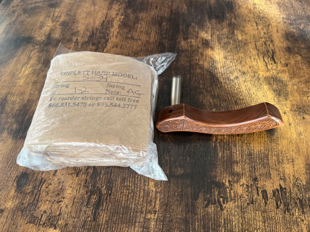 Triplett社 ハープ シエラ34弦