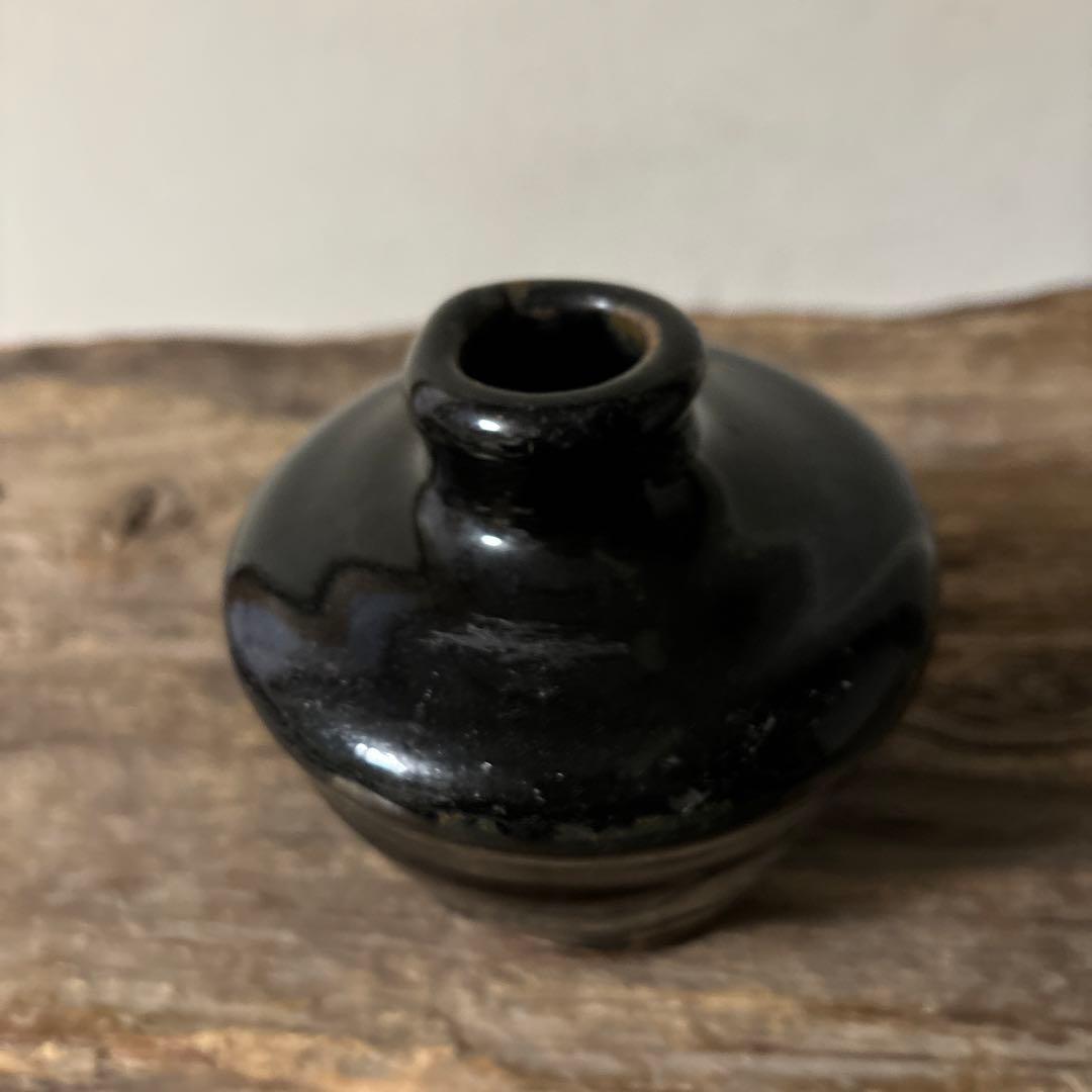 黒南蛮小ぶり不識型 壺花入 黒高麗 酒器 古道具 アンティーク 検:李朝