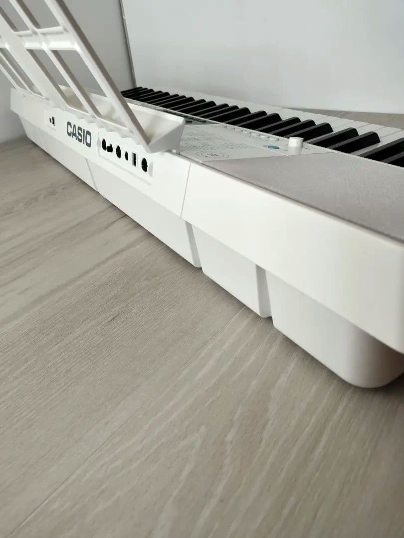 CASIO 光ナビゲーション キーボード LK-516 61鍵盤 230曲