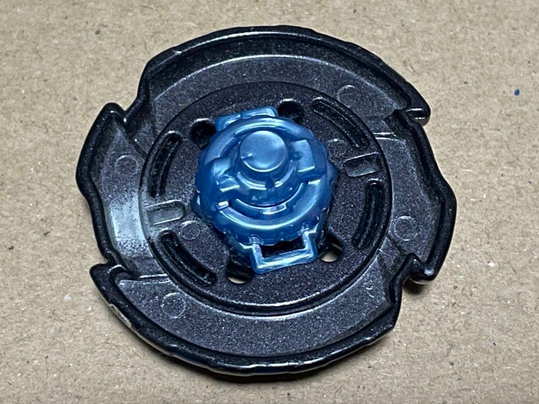 メタルファイトベイブレード　WBBA 特別景品 マーキュリーアヌビウス