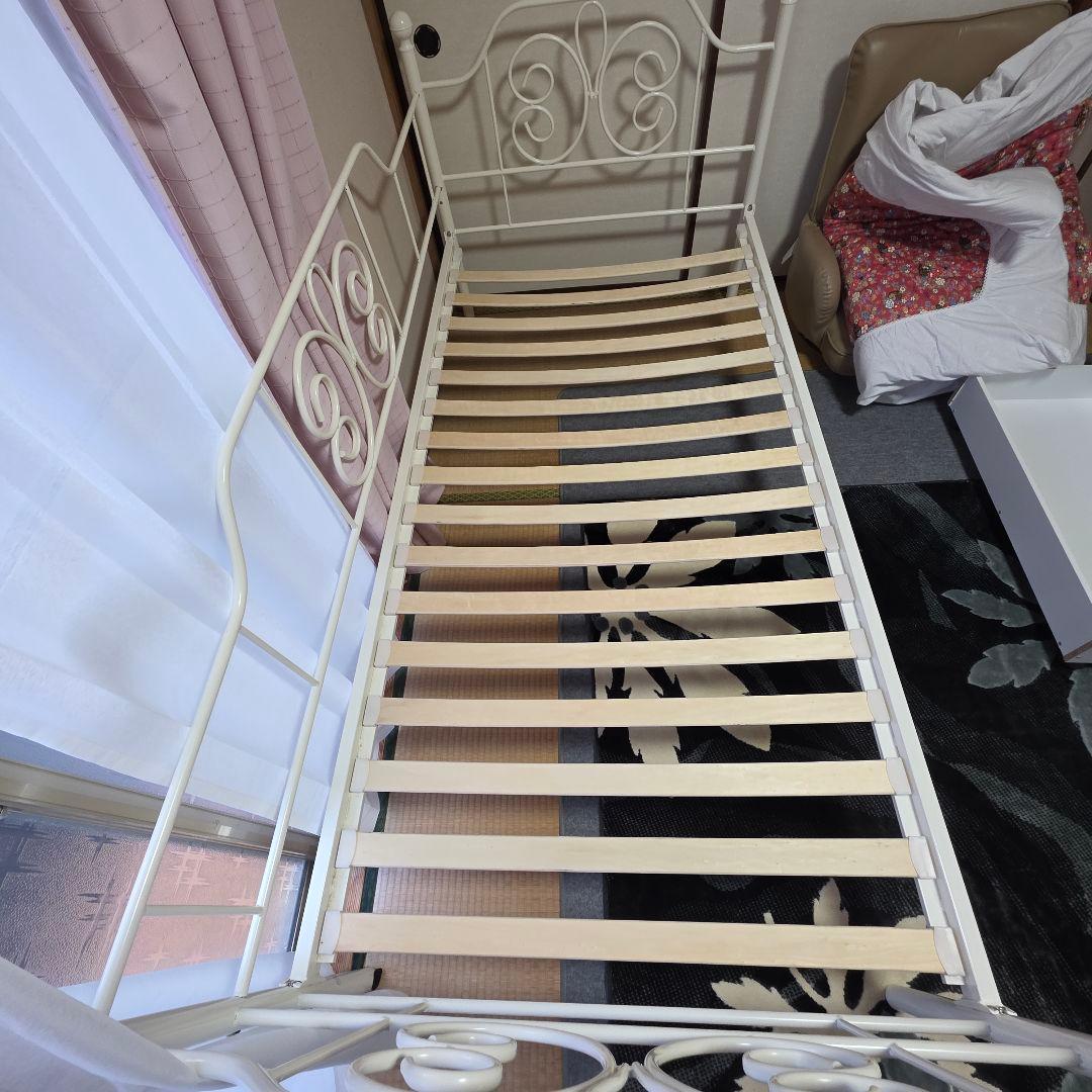 アイアン製シングルベッドフレーム ホワイト