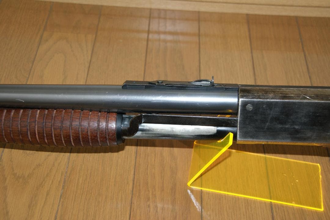 KTW イサカ　M37ショットガン 木製ストック