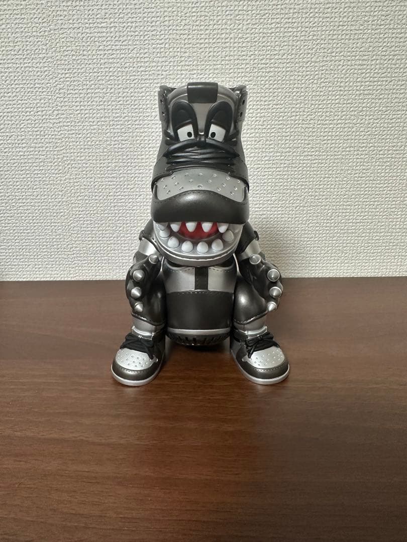 S*N様 怪獣スニーカーヘッド スニーカーダンクエクスクルーシブ \"メタリックパ