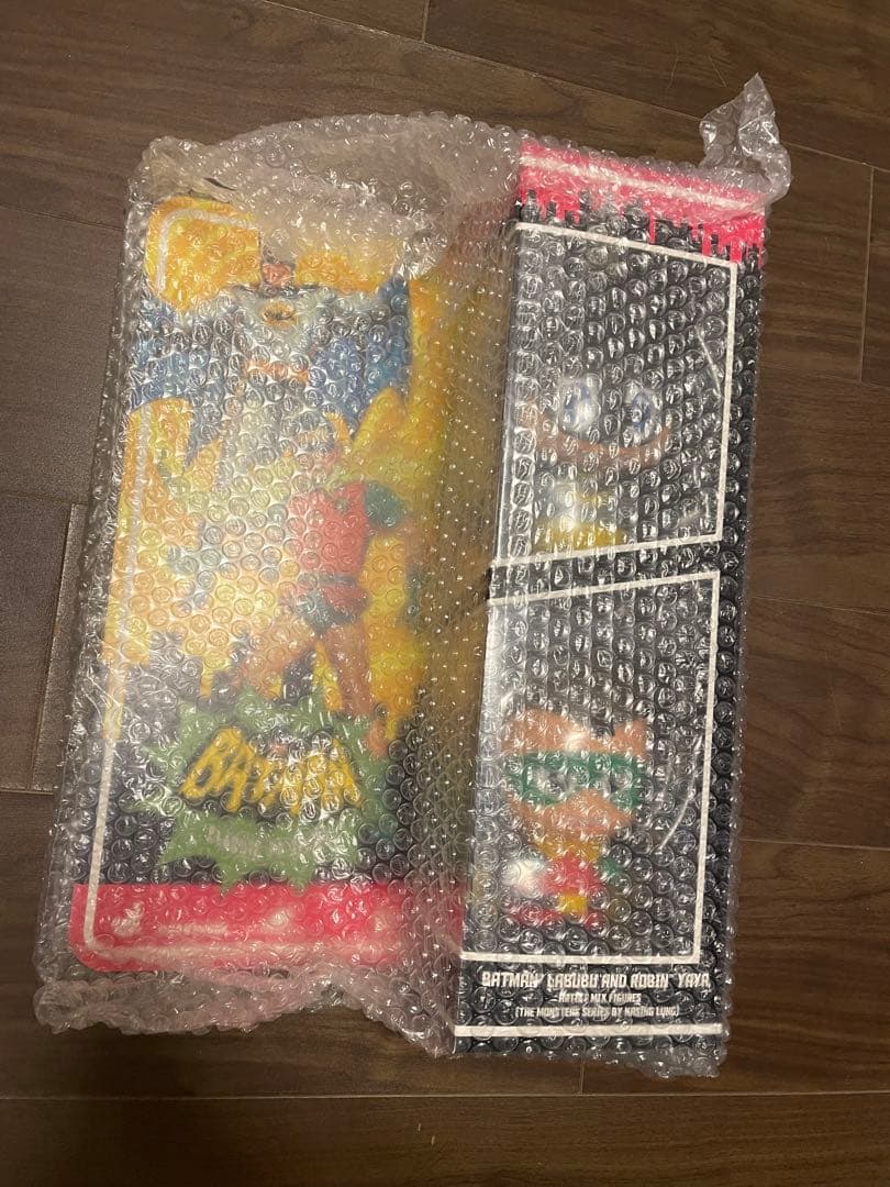 バットマンLABUBU＆ロビンYAYA（ザ・モンスターズ by カシン・ロン)