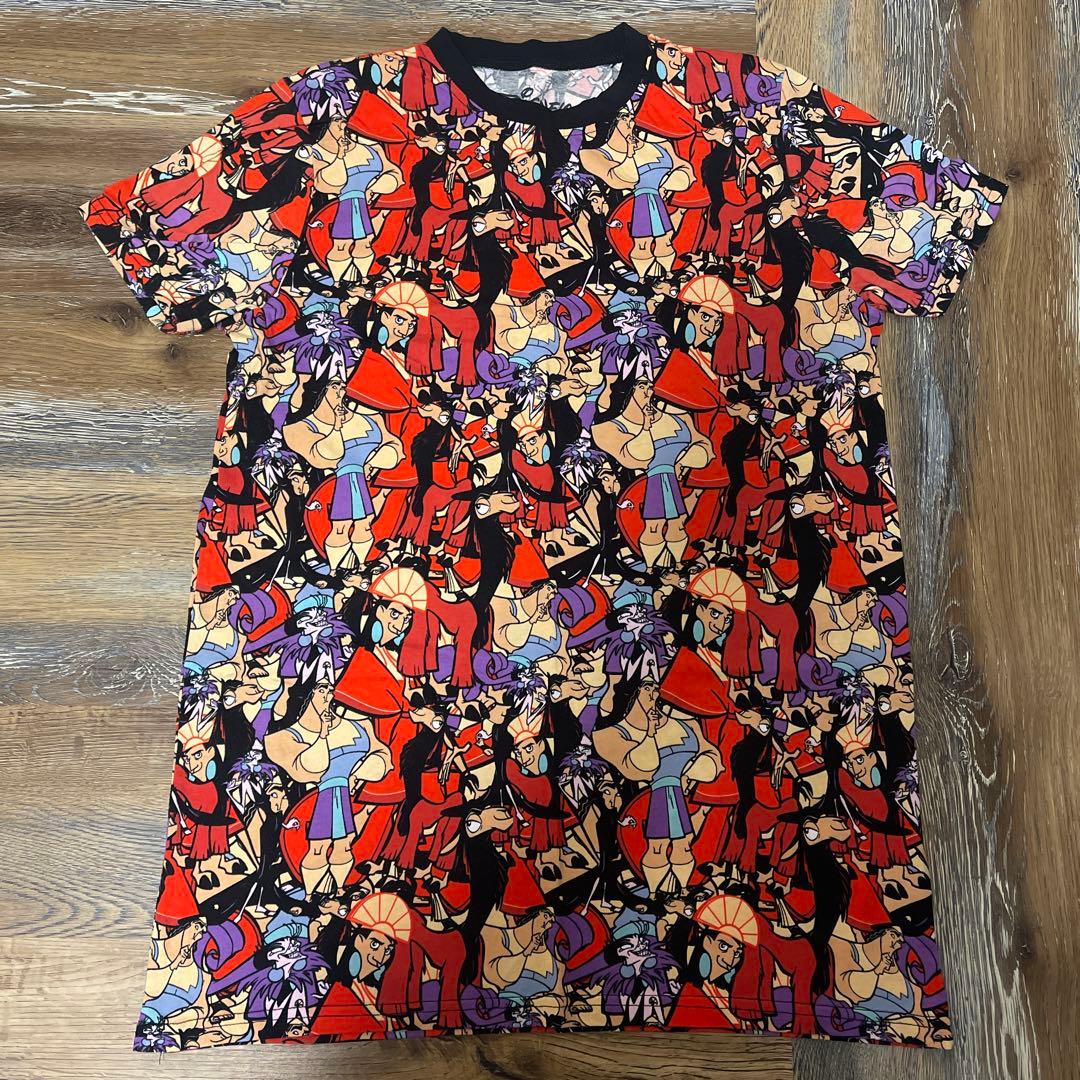 完売日本未発売Disneyラマになった王様cakeworthyTシャツL 完売商品