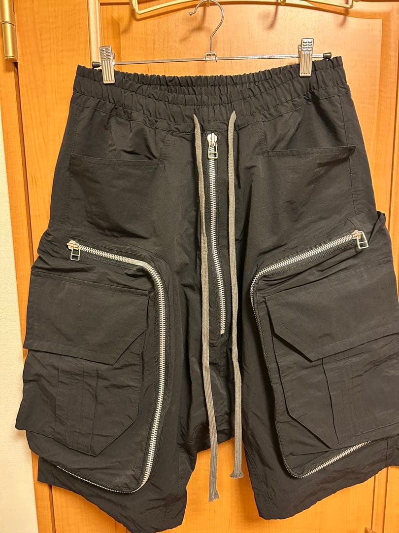 A.F ARTEFACT MILITARY SARROUEL SHORTS - メルカリ