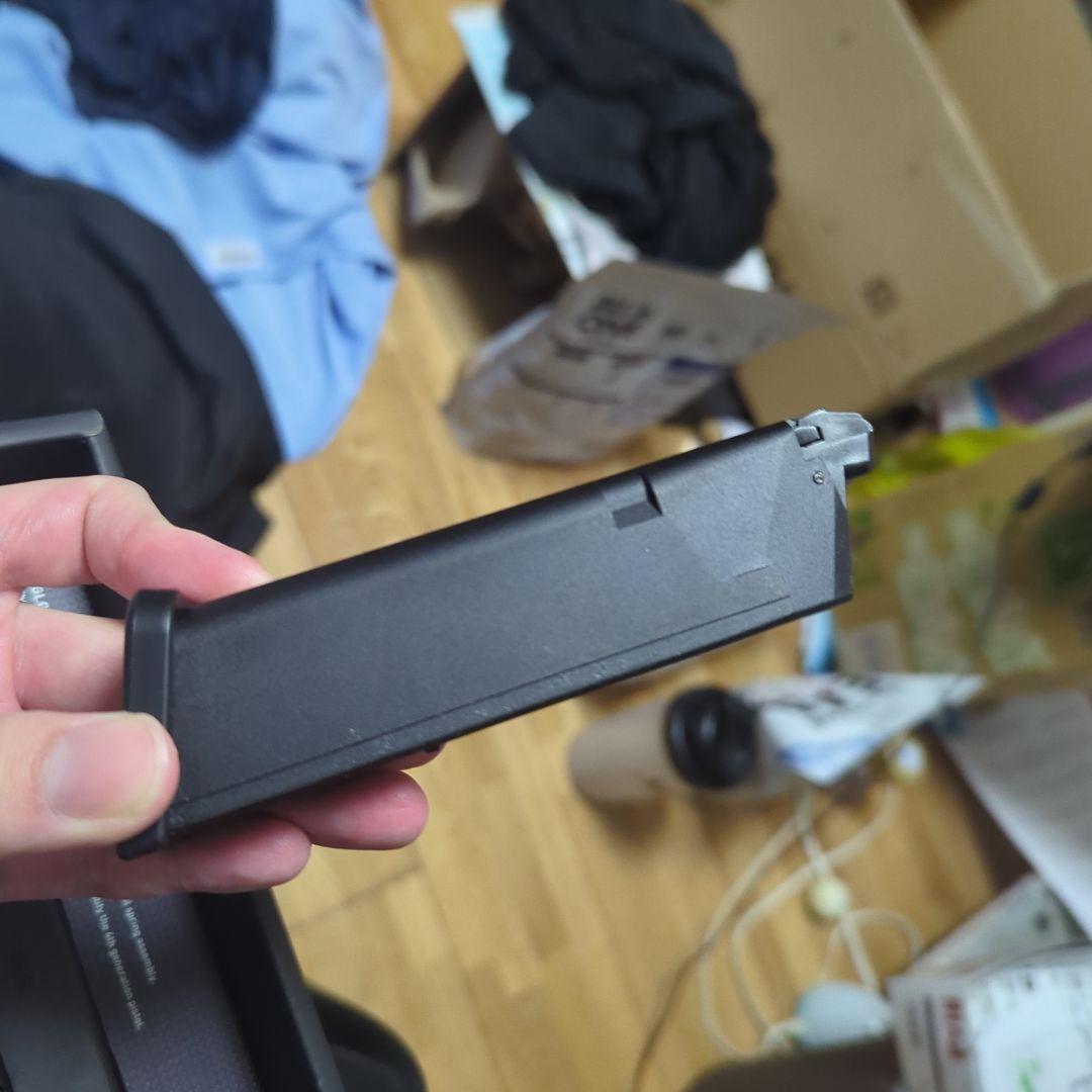 東京マルイ グロック17 Gen.4 ガスガン 箱あり 美品