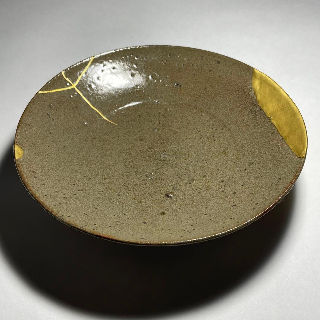 ◇素晴らしい金継ぎ 古唐津平茶碗 無地 伝世 桃山時代〜江戸時代初期