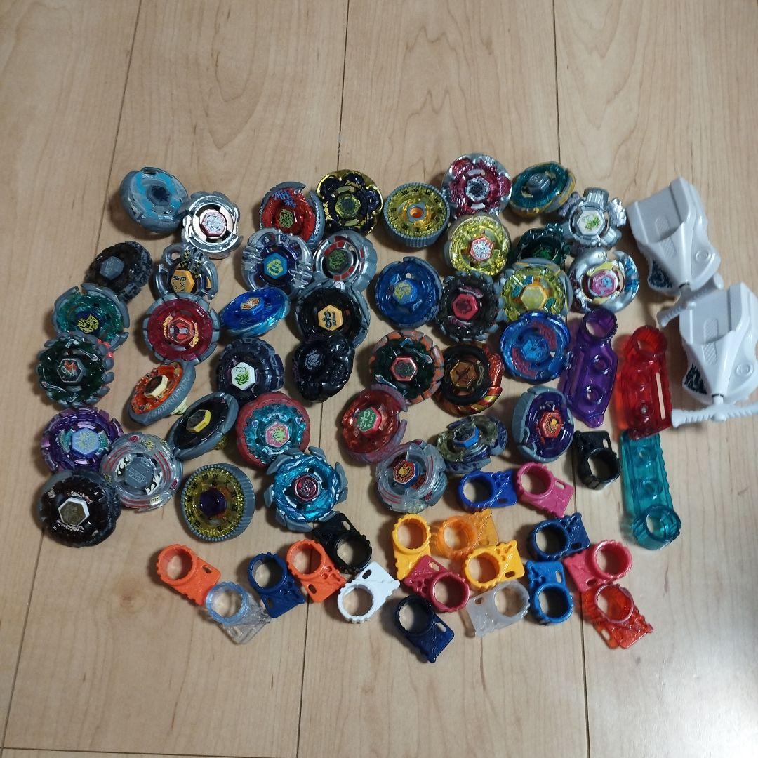 メタルファイトまとめ売りメタルファイトベイブレード約70個