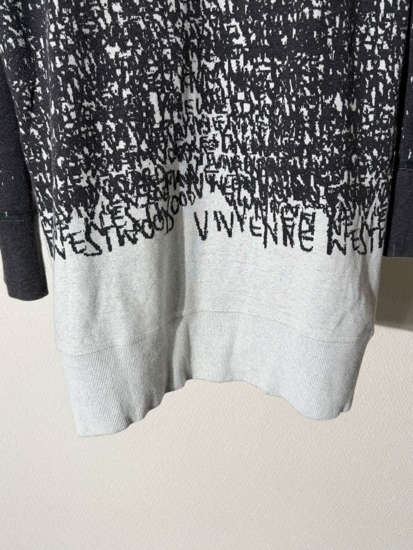 ヴィヴィアンウエストウッドマン ロゴプリント スウェットロングパーカー