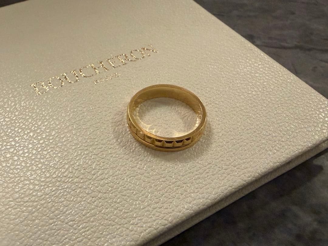 ブシュロン キャトル ラディアント リング ハーフ